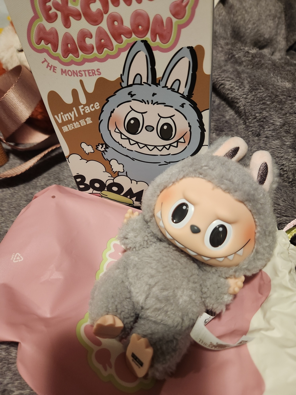 MACARON Labubu Sesame Bean POP Mart